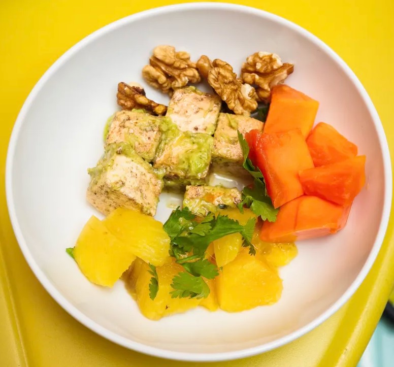 aperitivo vegano para fiestas toffu tropical barcelona