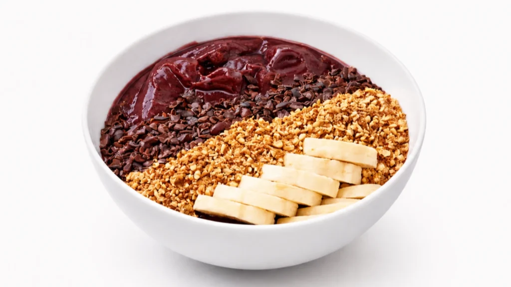 Açai bowl con plátano, granola y cacao en Generation B